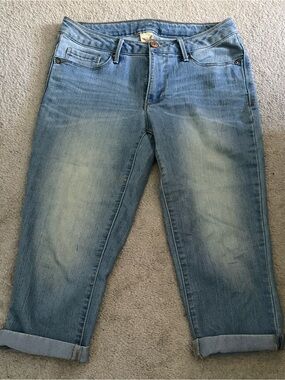 Faded Glory Light Blue Capri
